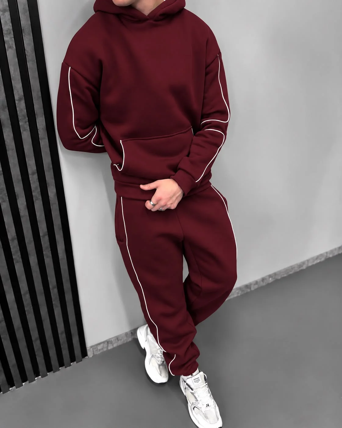 02 02